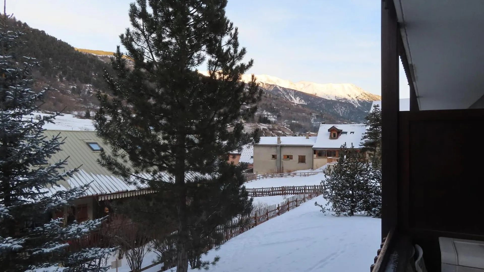 Apartment Serre Che Geants Galibier Lautaret Granon Izoard Appart Aiglon La Salle-les-Alpes